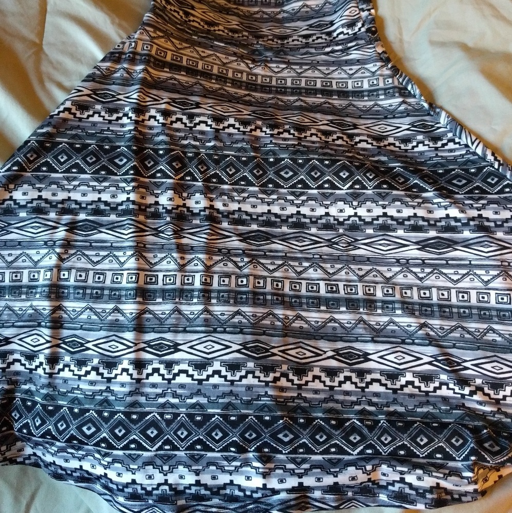Lularoe Azure skirt xs.
